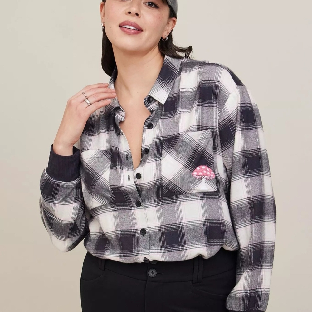 Torrid Black and White Plaid Button Down Shirt